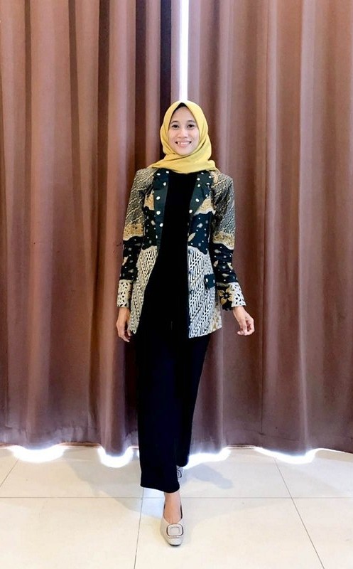 RIRIN KUSWANDARI, S.Pd.